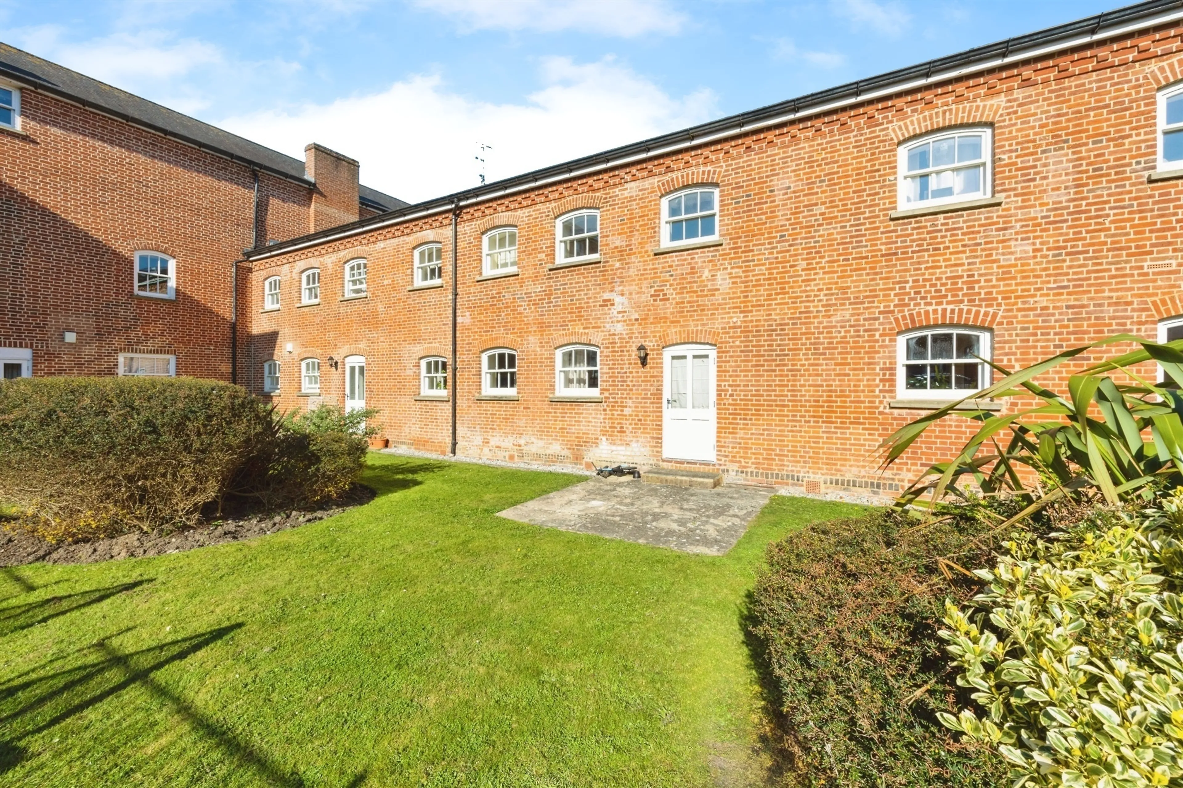 Property photo 0