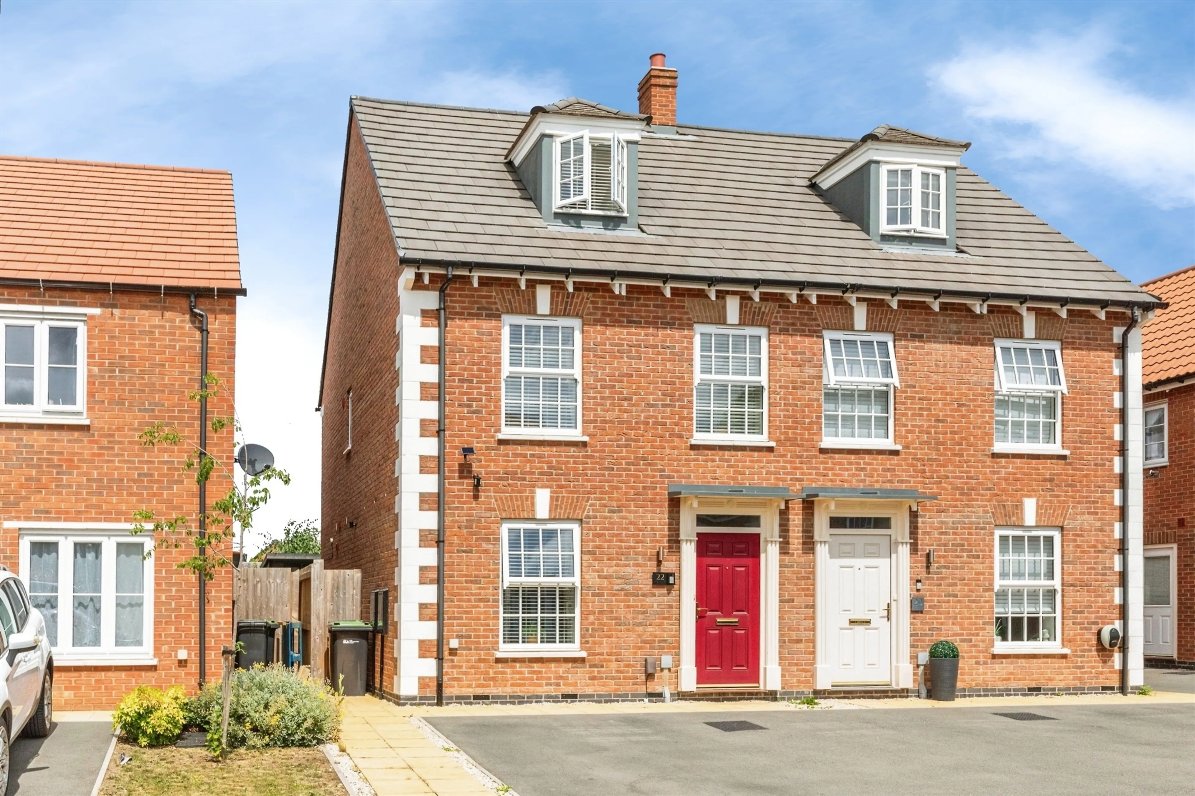 Property photo 0