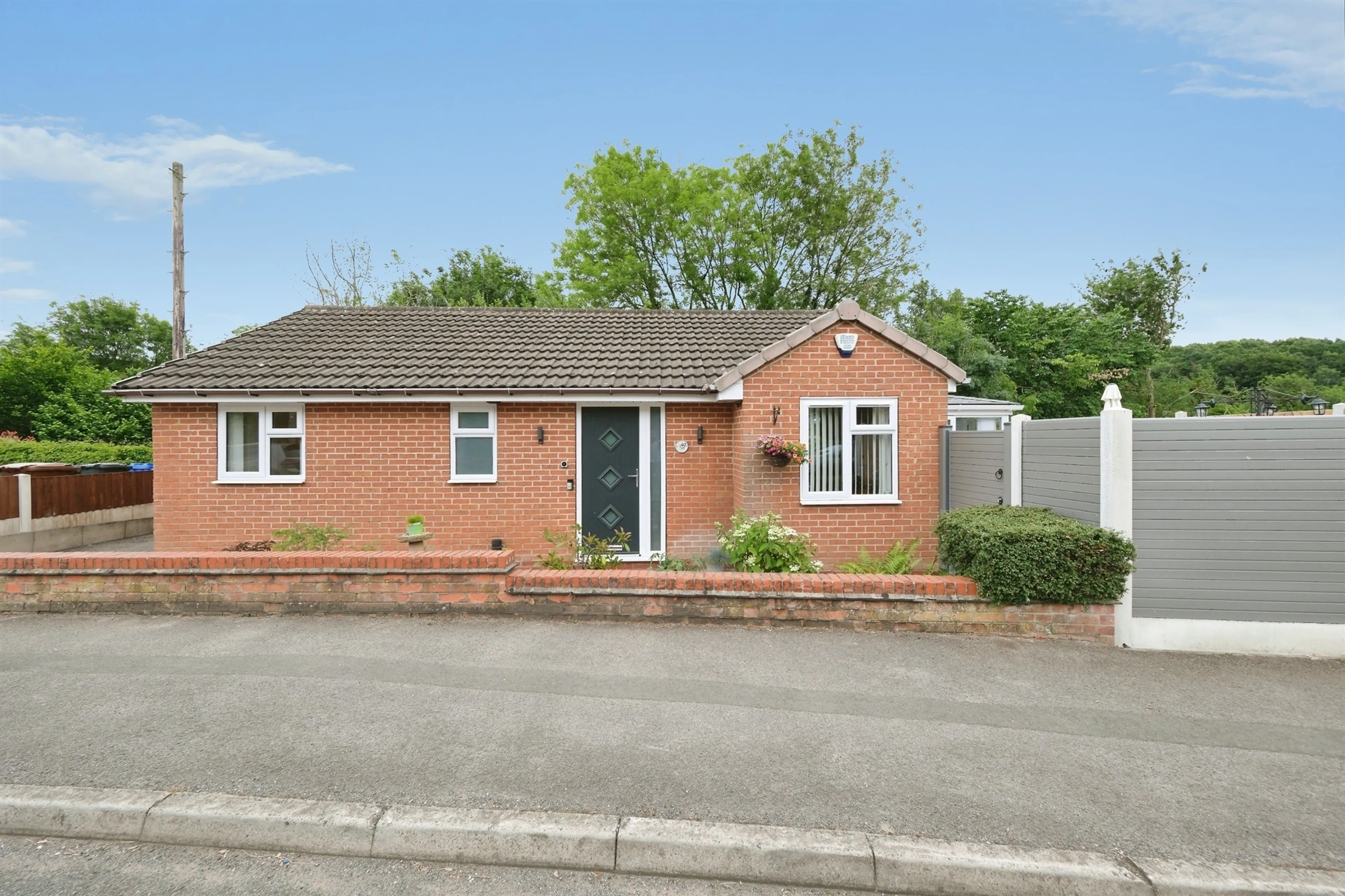 Property photo 0