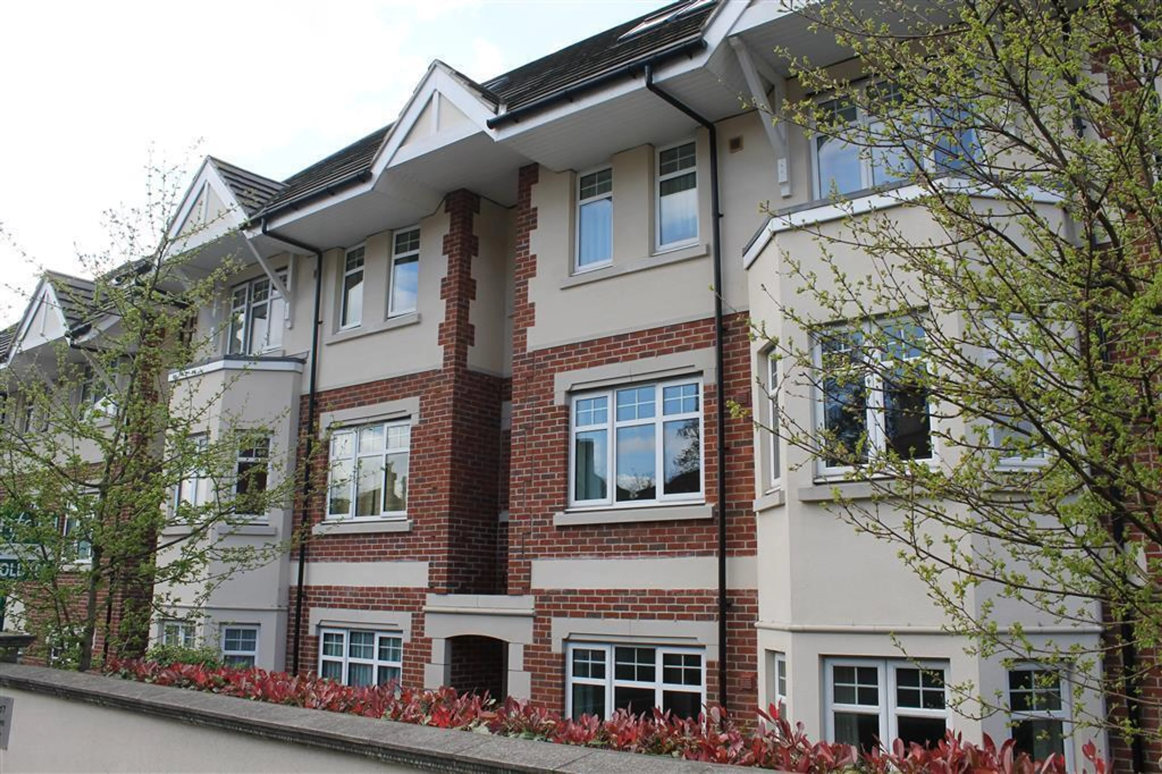 Property photo 0