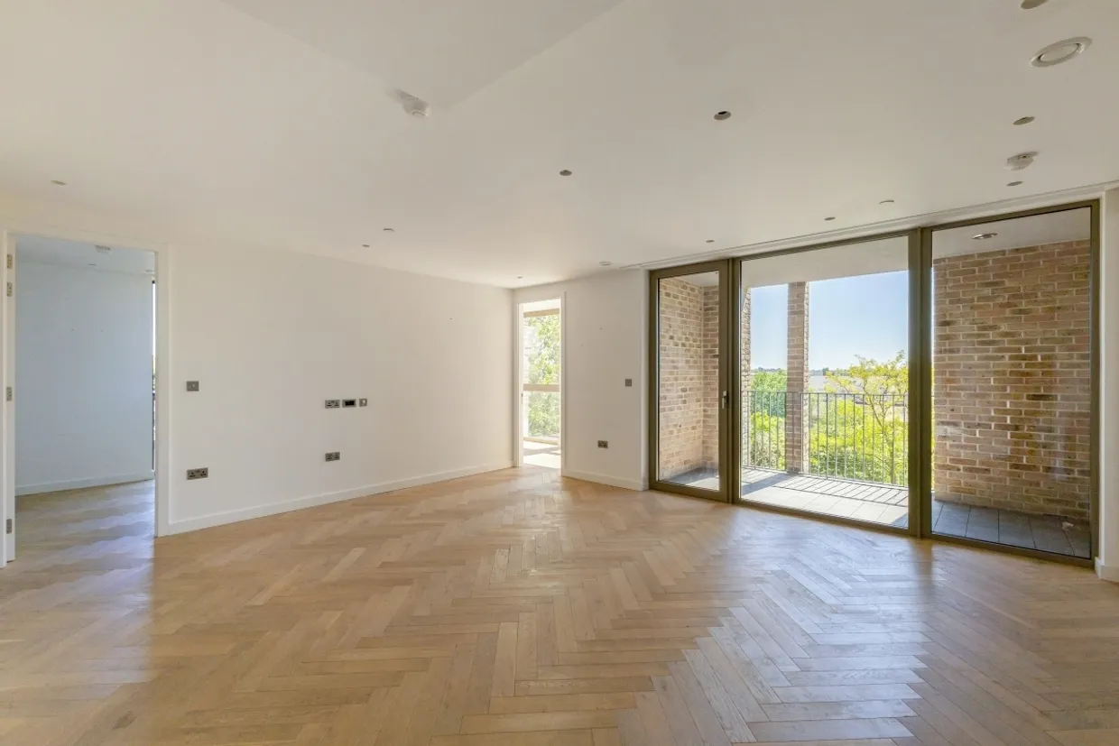 5 Oberman Road London NW10 photo 1