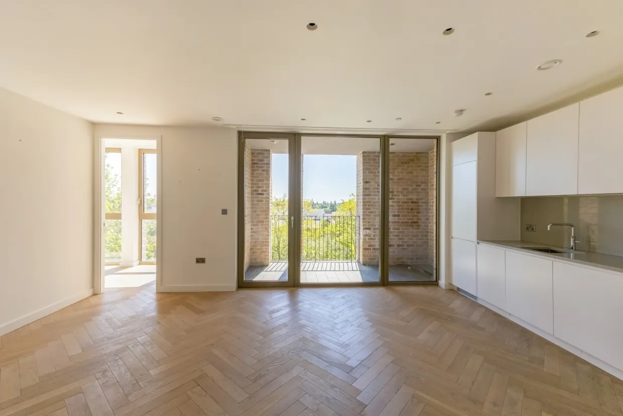 5 Oberman Road London NW10 photo 2
