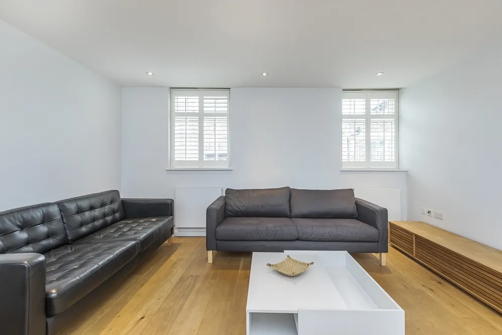 Catherine Grove, SE10 photo 2