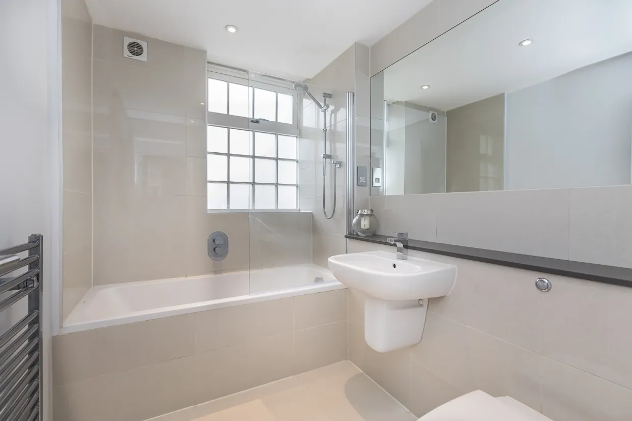 Catherine Grove, SE10 photo 8