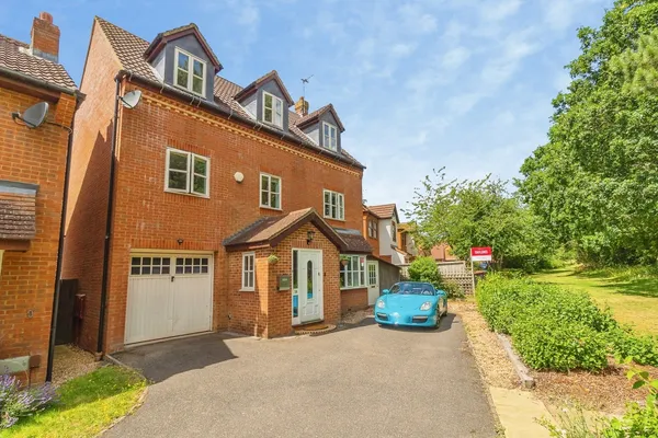 Langton Drive, Two Mile Ash, Milton K...