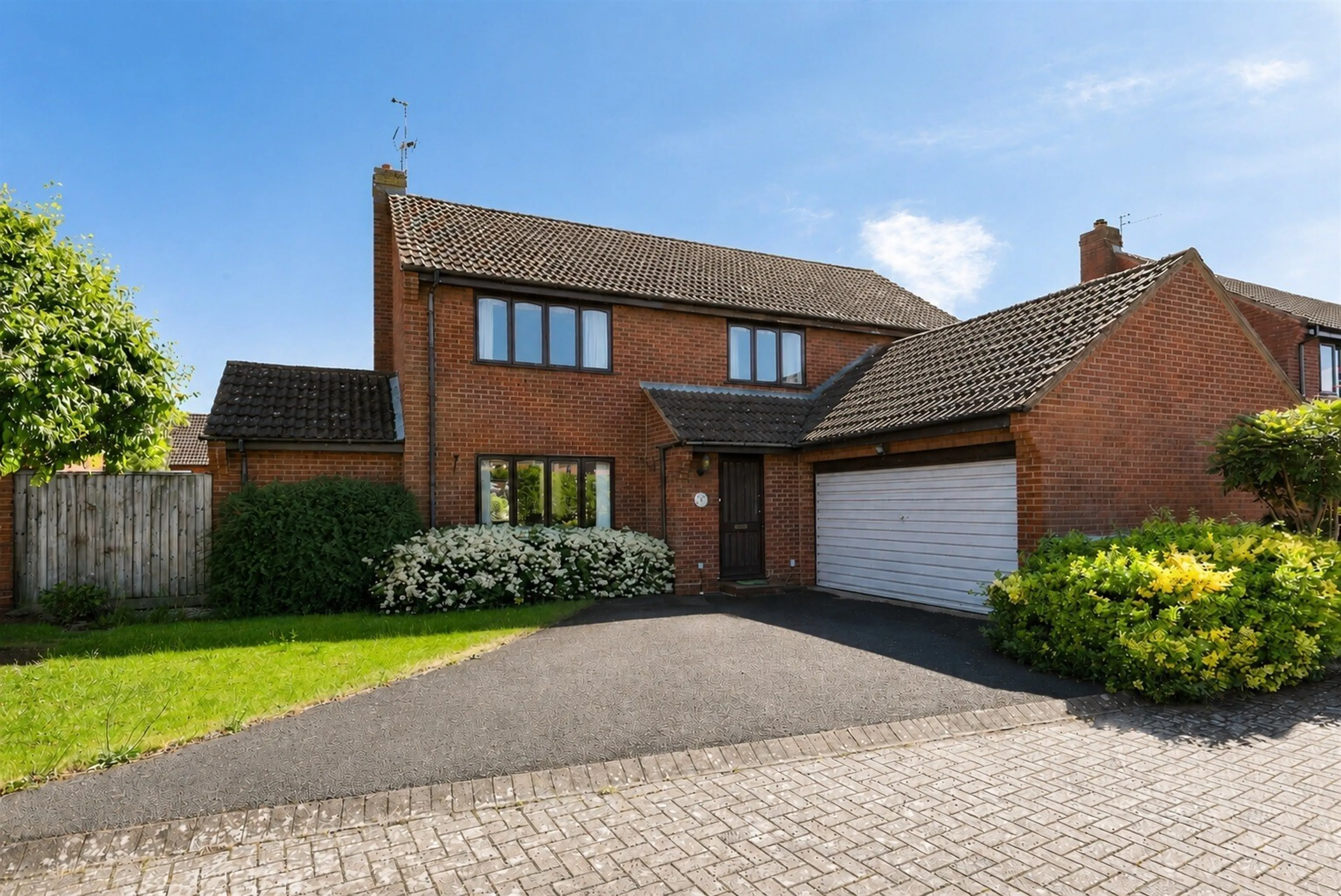 Property at Canberra Close, Wellesbourne, Warwick