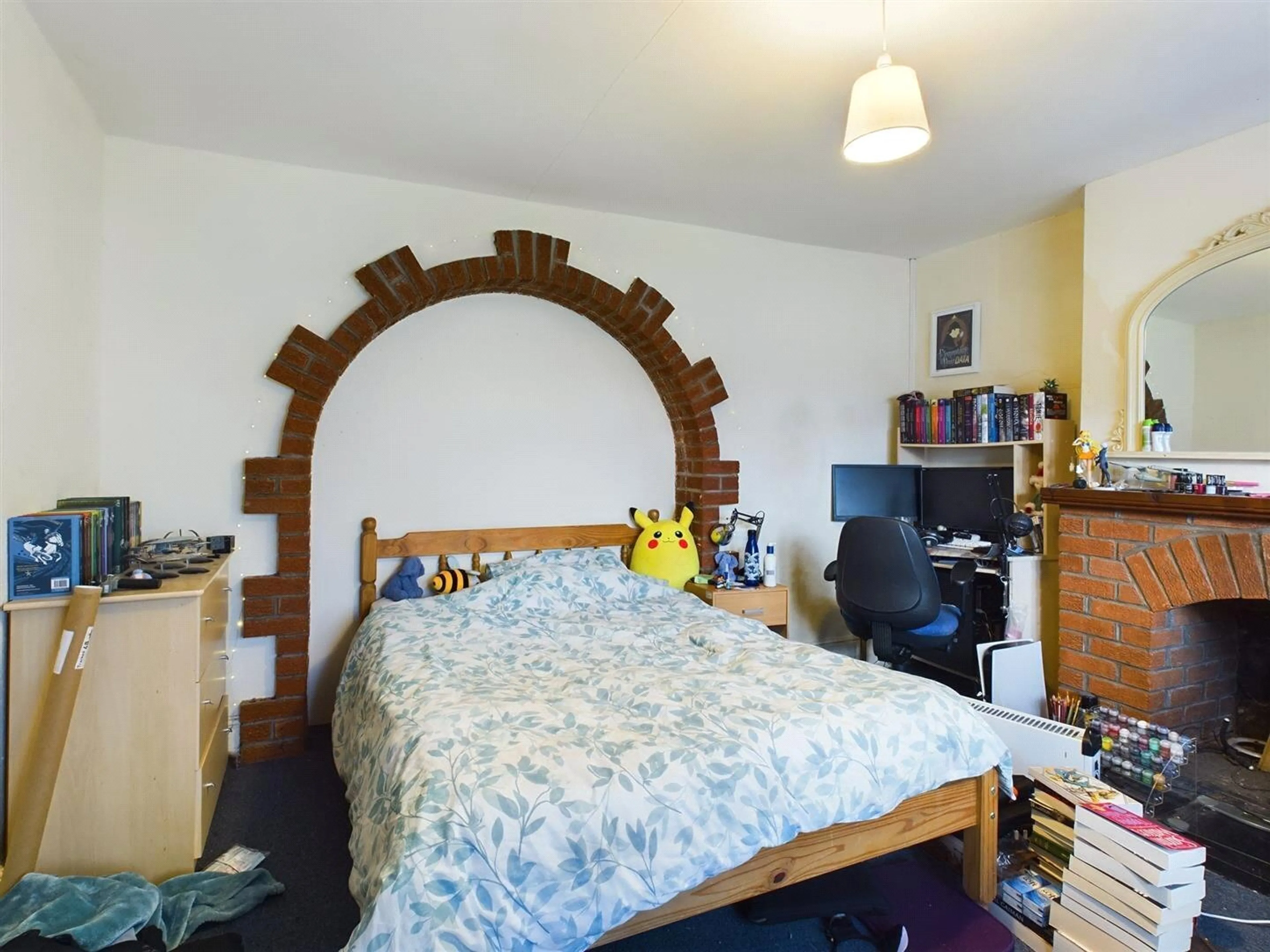 Photo 6