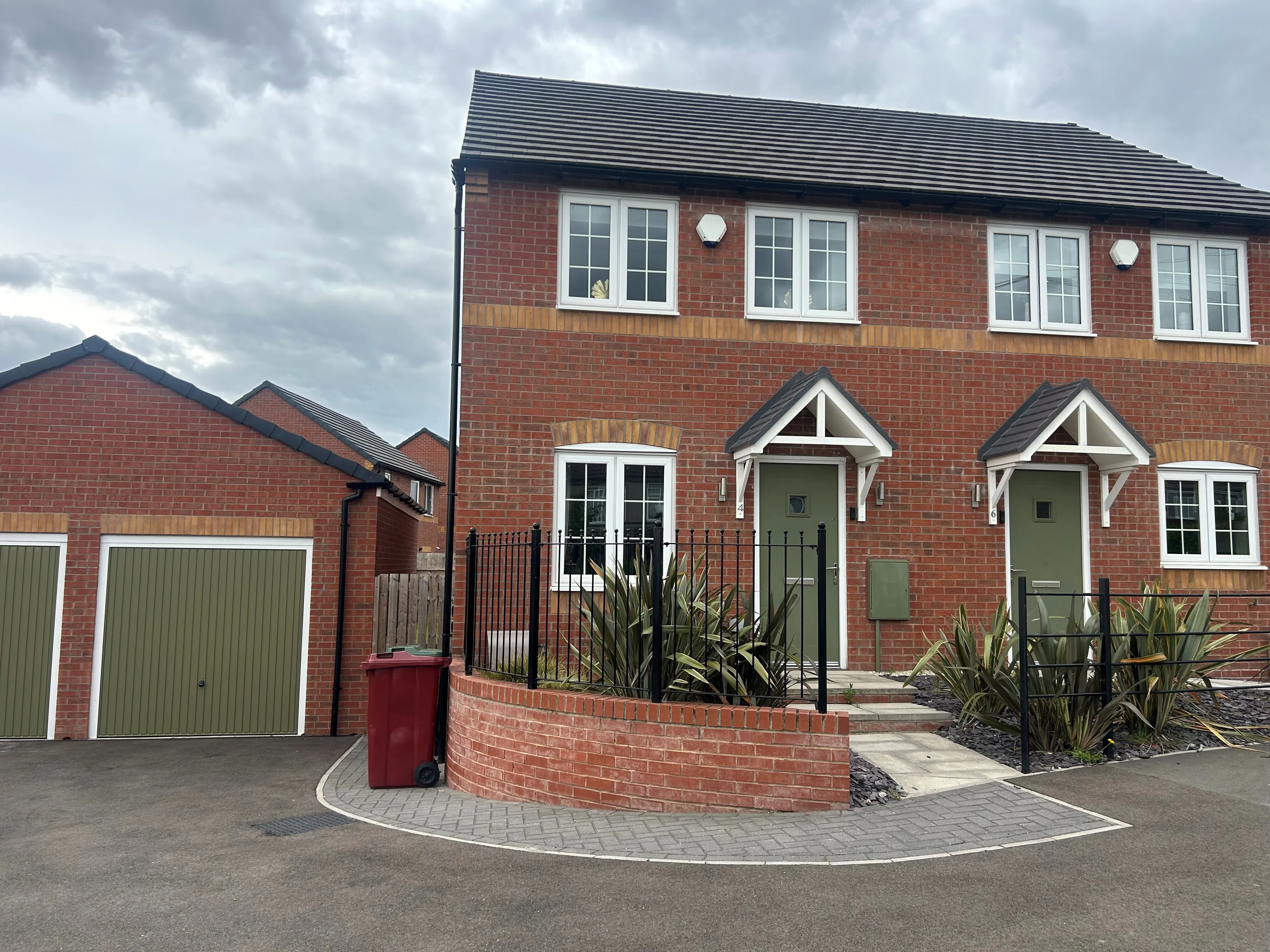 Property photo 0