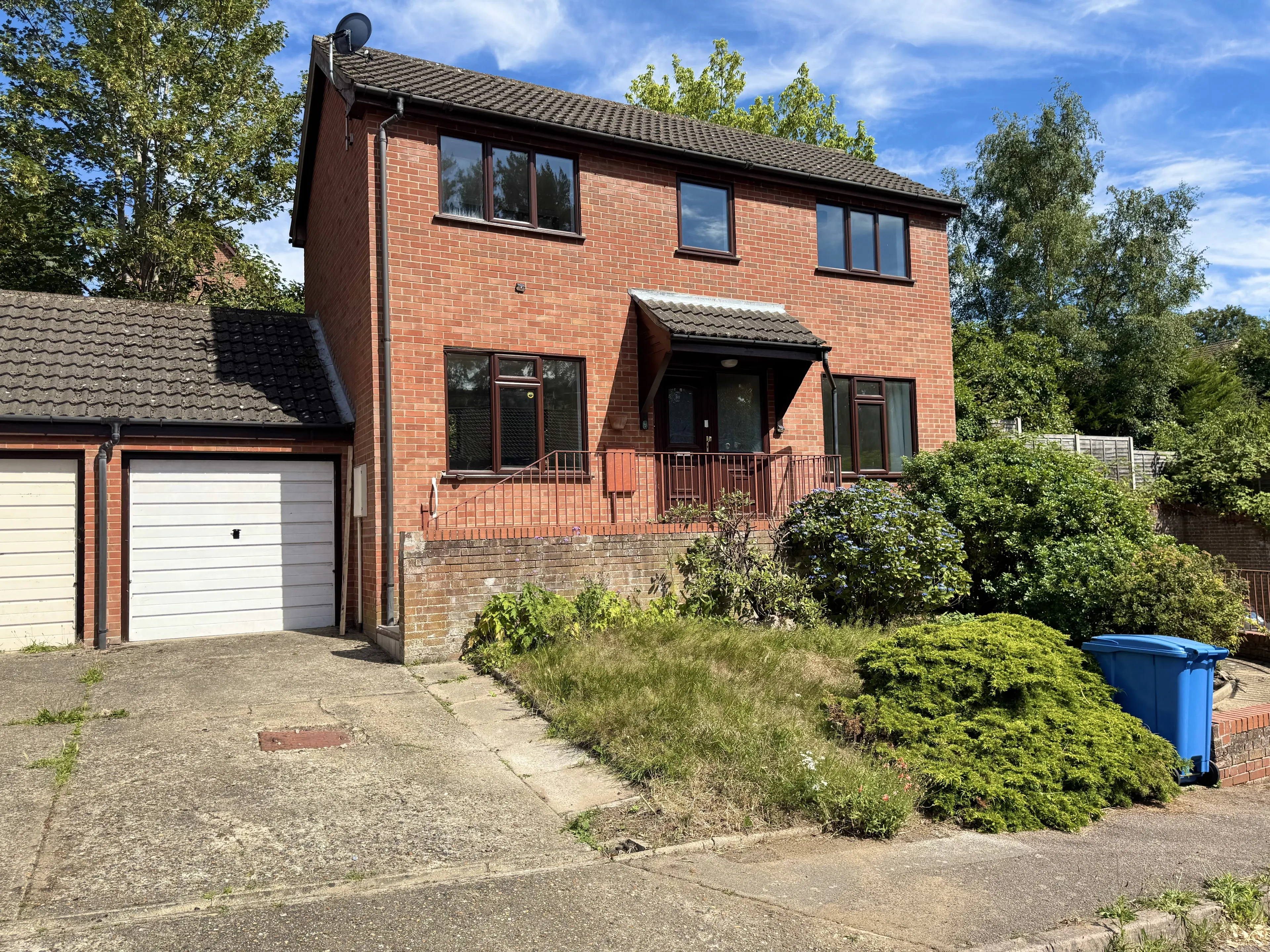 Property photo 0