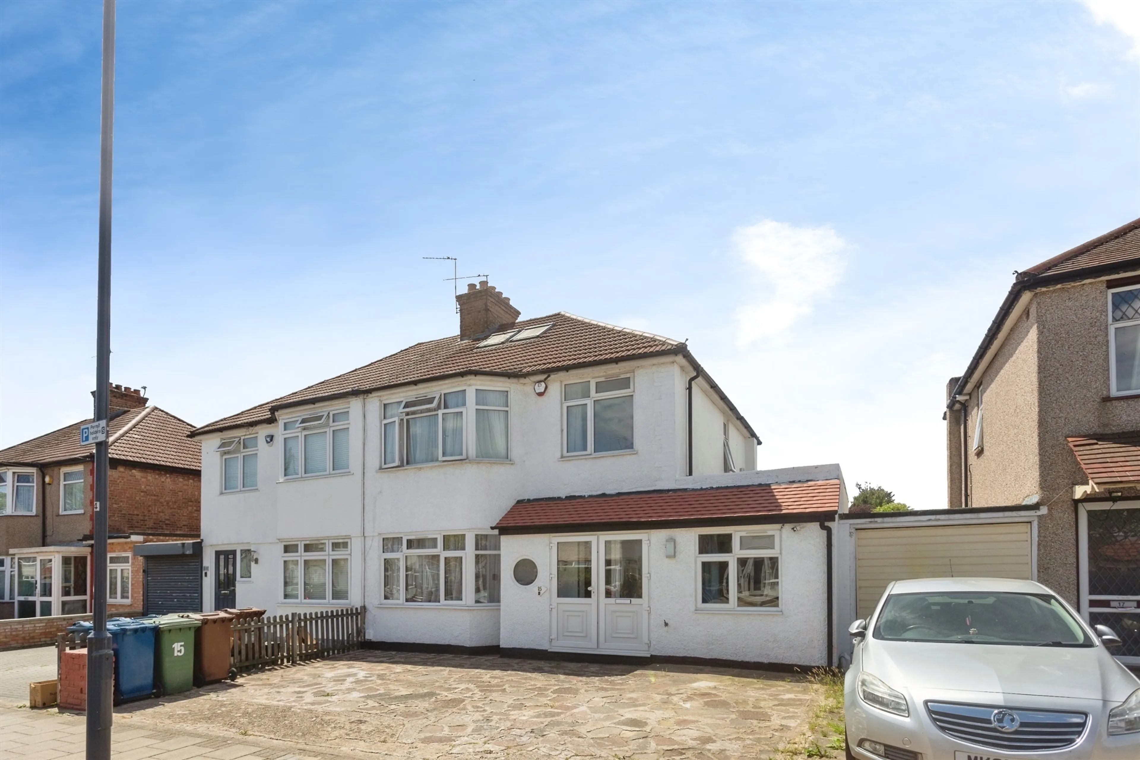 Property photo 0