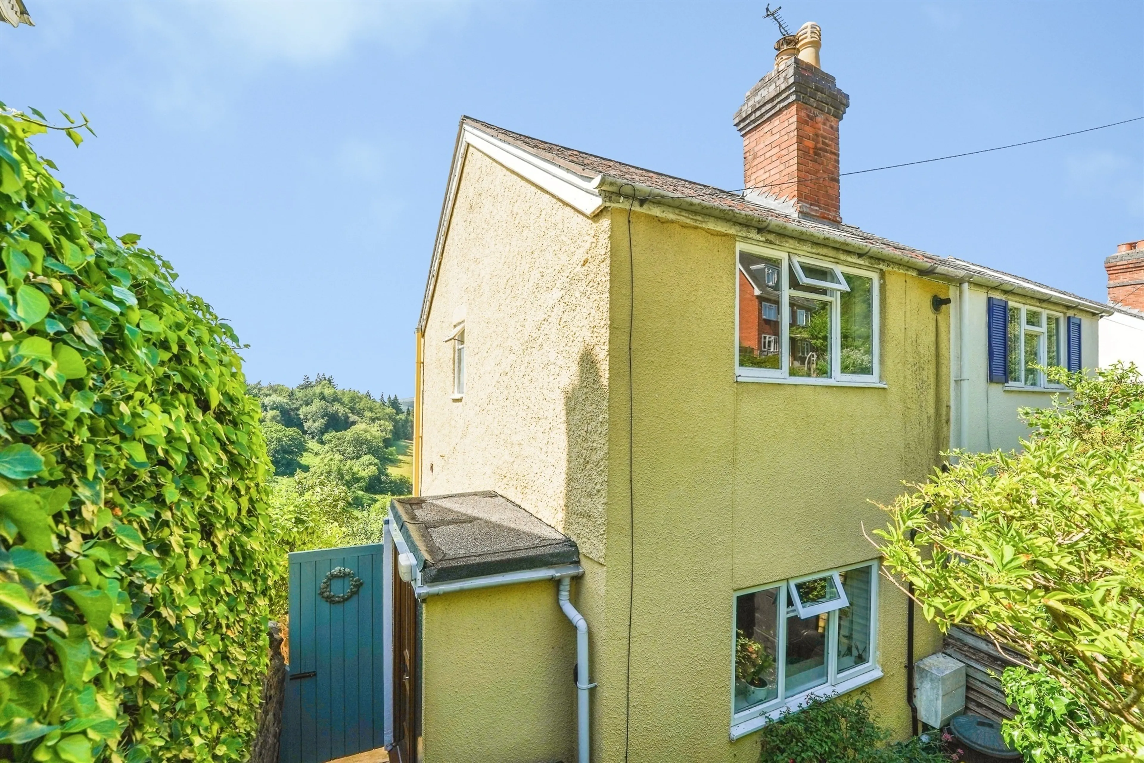 Property photo 0