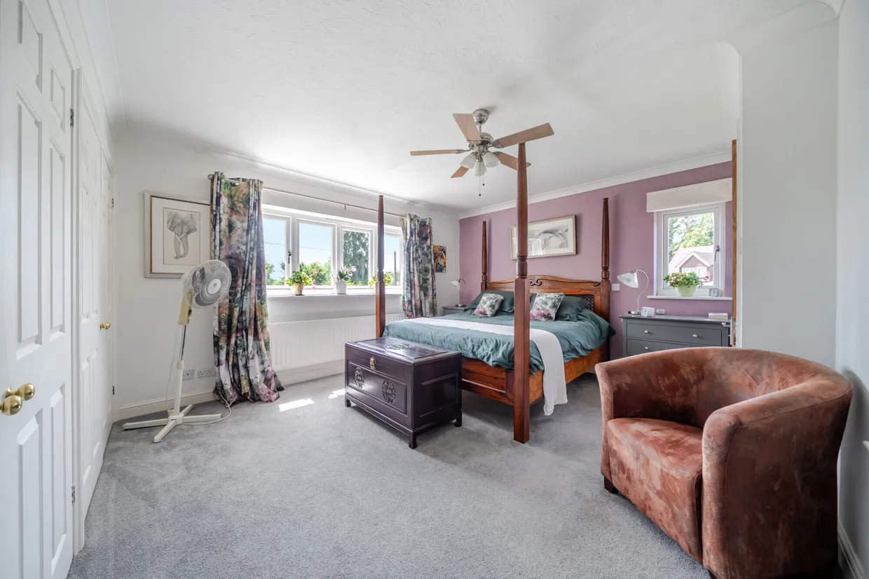 Church Lane, Heckfield, RG27 photo 6