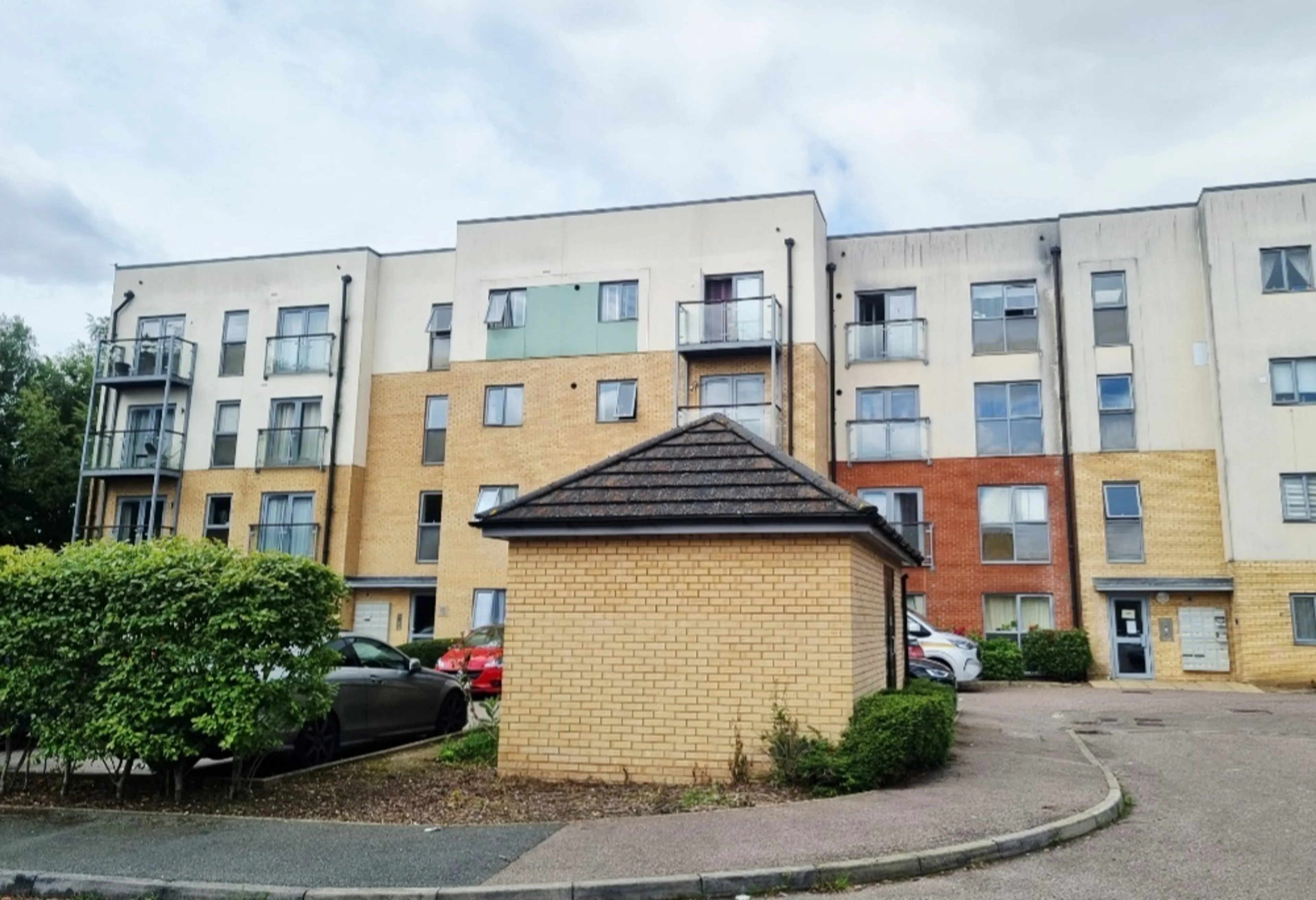 Property photo 0