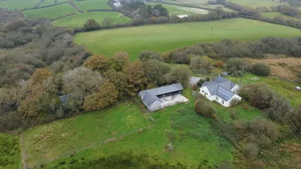  Meinciau, Kidwelly, SA17