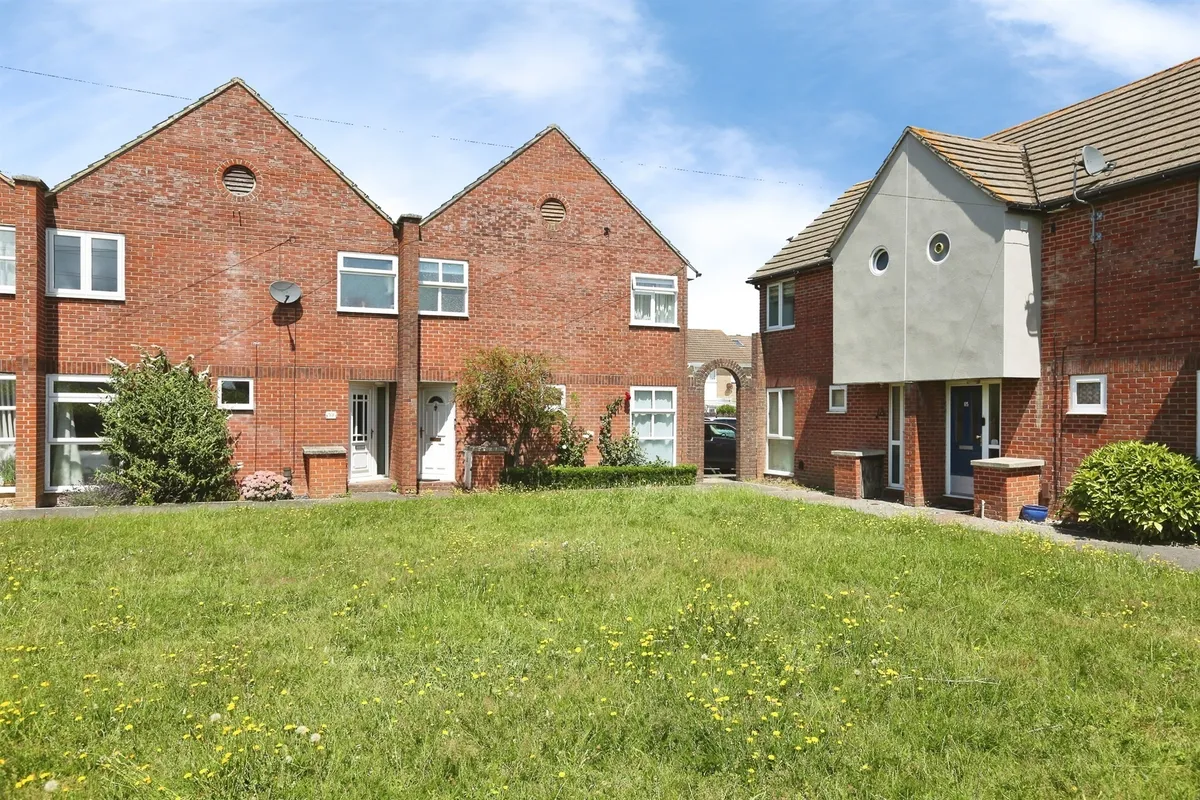 Prideaux-Brune Avenue, Gosport