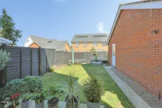 Curlew Crescent, Wymondham