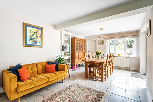 Warenne Heights, Cronks Hill Road, RH1 photo 3