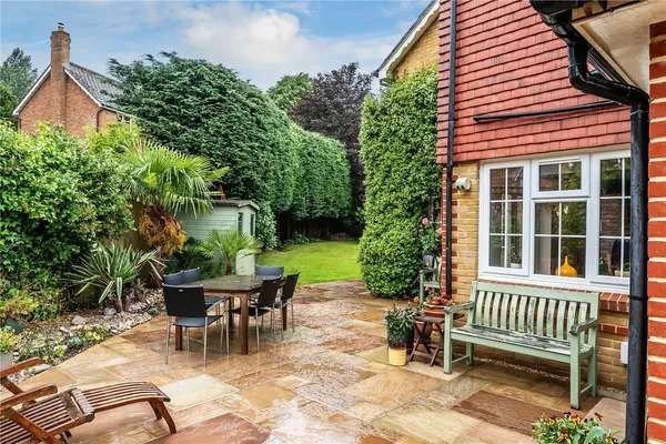 Warenne Heights, Cronks Hill Road, RH1 photo 19