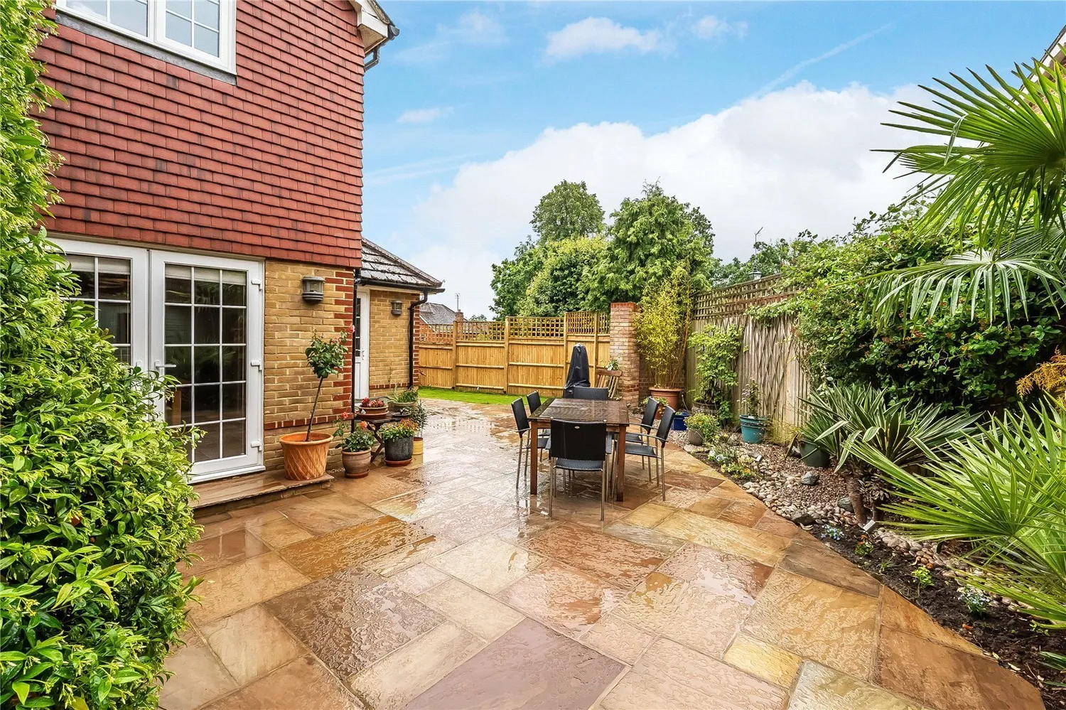 Warenne Heights, Cronks Hill Road, RH1 photo 22