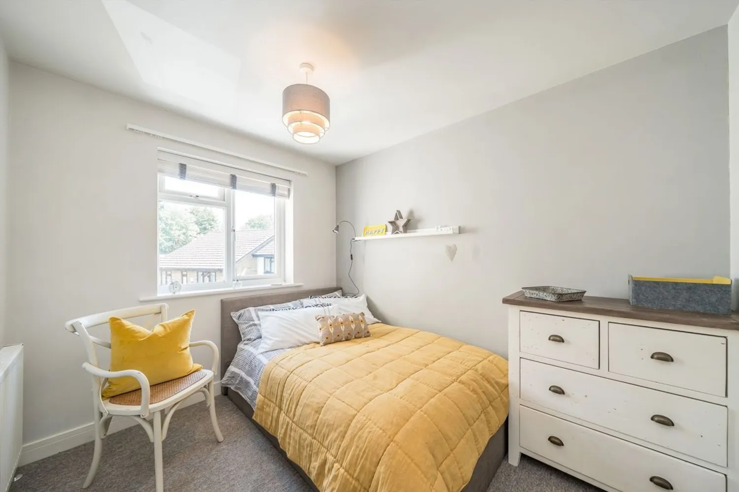 Vale Close, Weybridge, KT13 photo 5