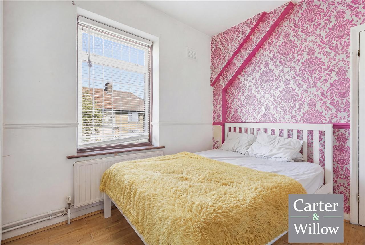 Lindsey Road, Dagenham, Essex Image 12