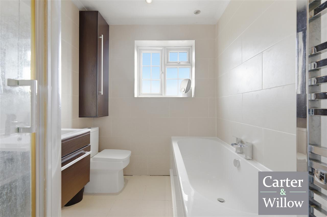 Trefgarne Road, Dagenham, Essex Image 15