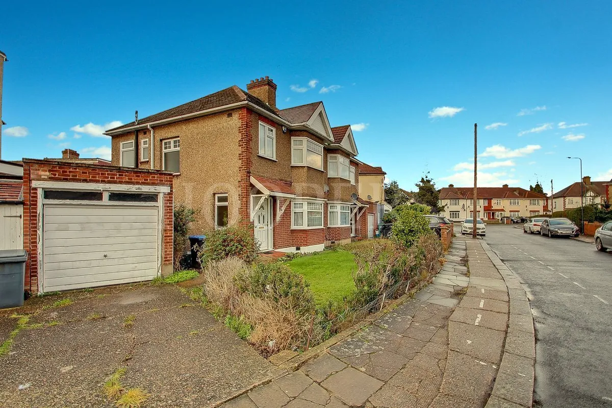 Lewis Crescent, London, NW10