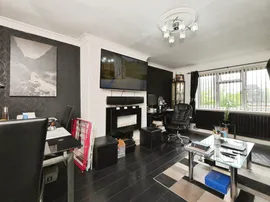 Whitefields Road, Cheshunt, Waltham Cross photo