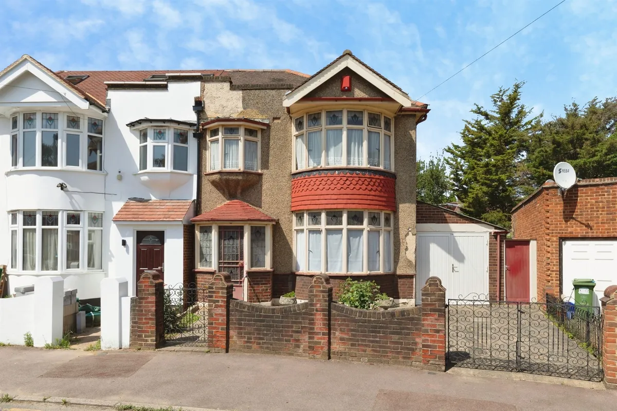 Beccles Drive, Barking