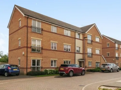 33 Rathbone Crescent, Peterboroughphoto