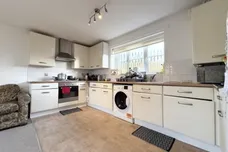 33 Rathbone Crescent, Peterborough