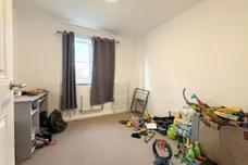 33 Rathbone Crescent, Peterborough