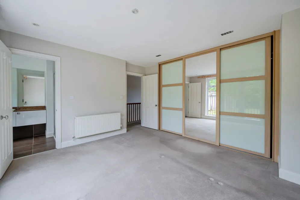 Nethern Court Road, Caterham, CR3 photo 23