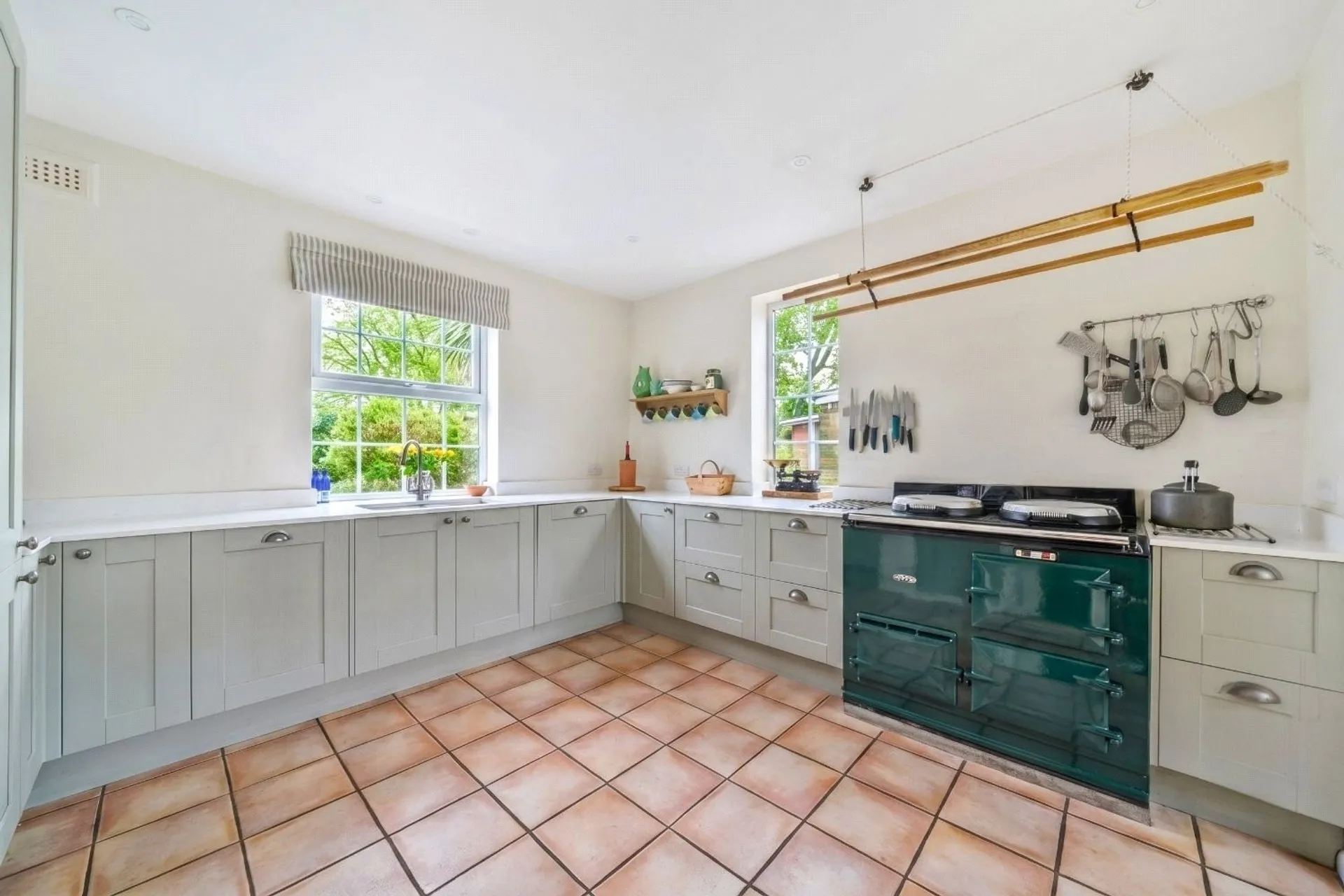 Property photo top 2