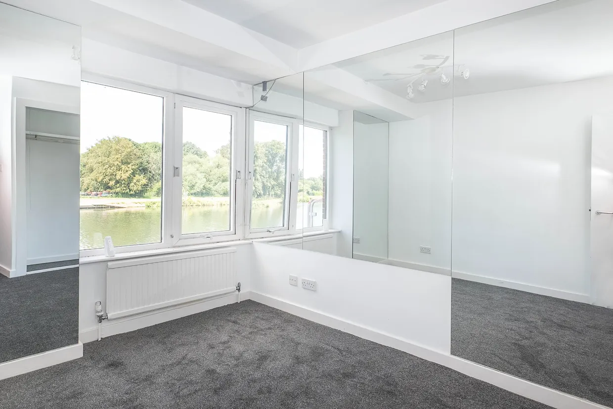 66 High Street, Kingston Upon Thames, KT1 photo 3