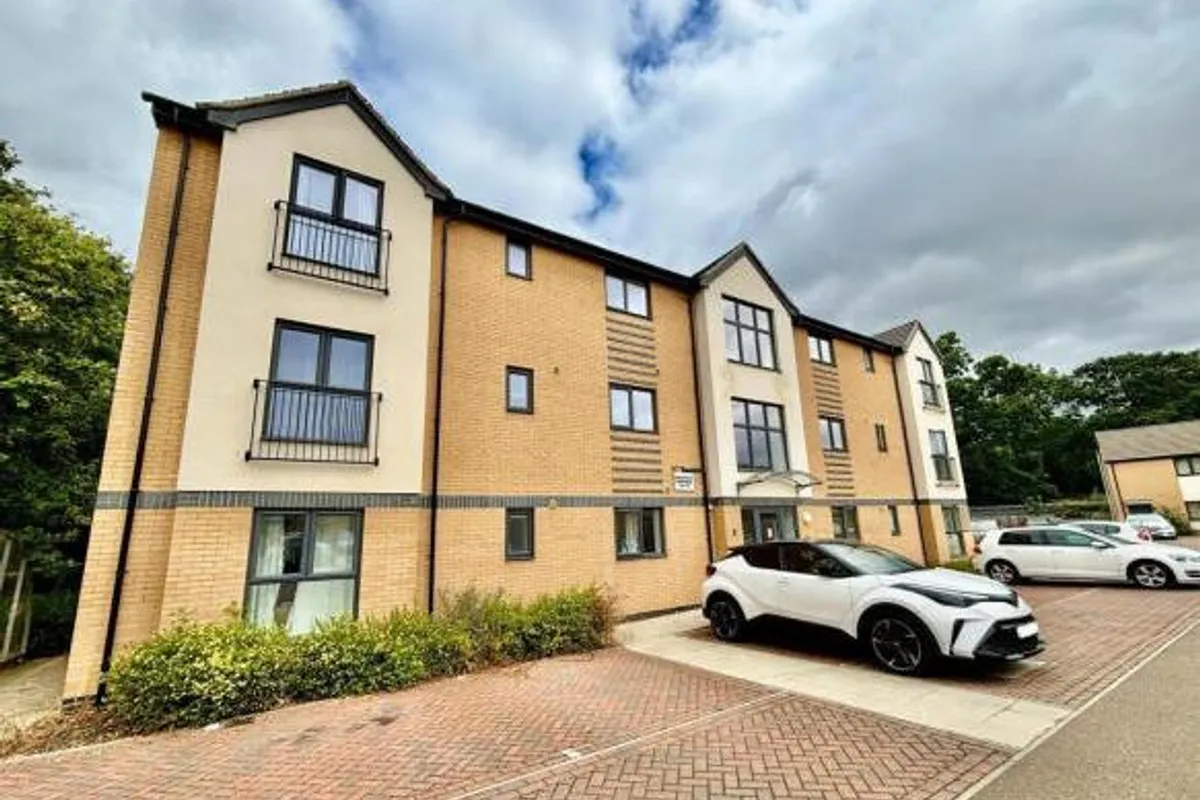 8 Horrell Court, Bretton, Peterborough