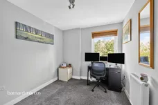 Highbury Drive, Leatherhead
