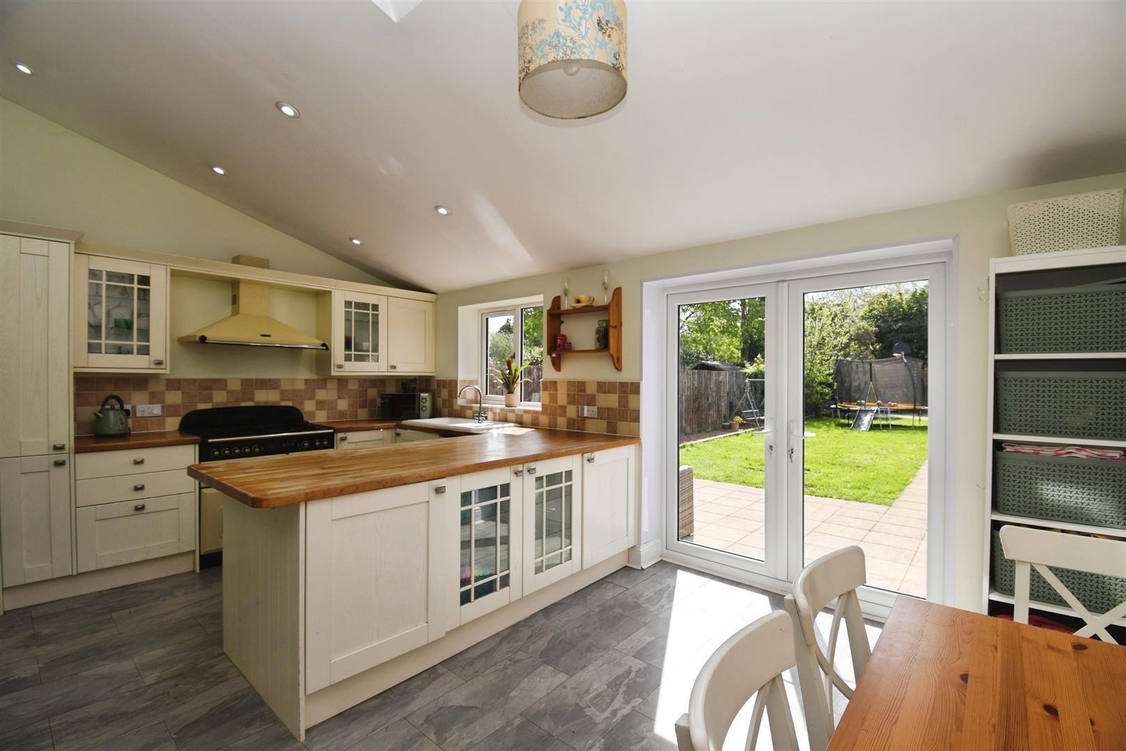 Woodland Drive, Anlaby, Hull Image 9