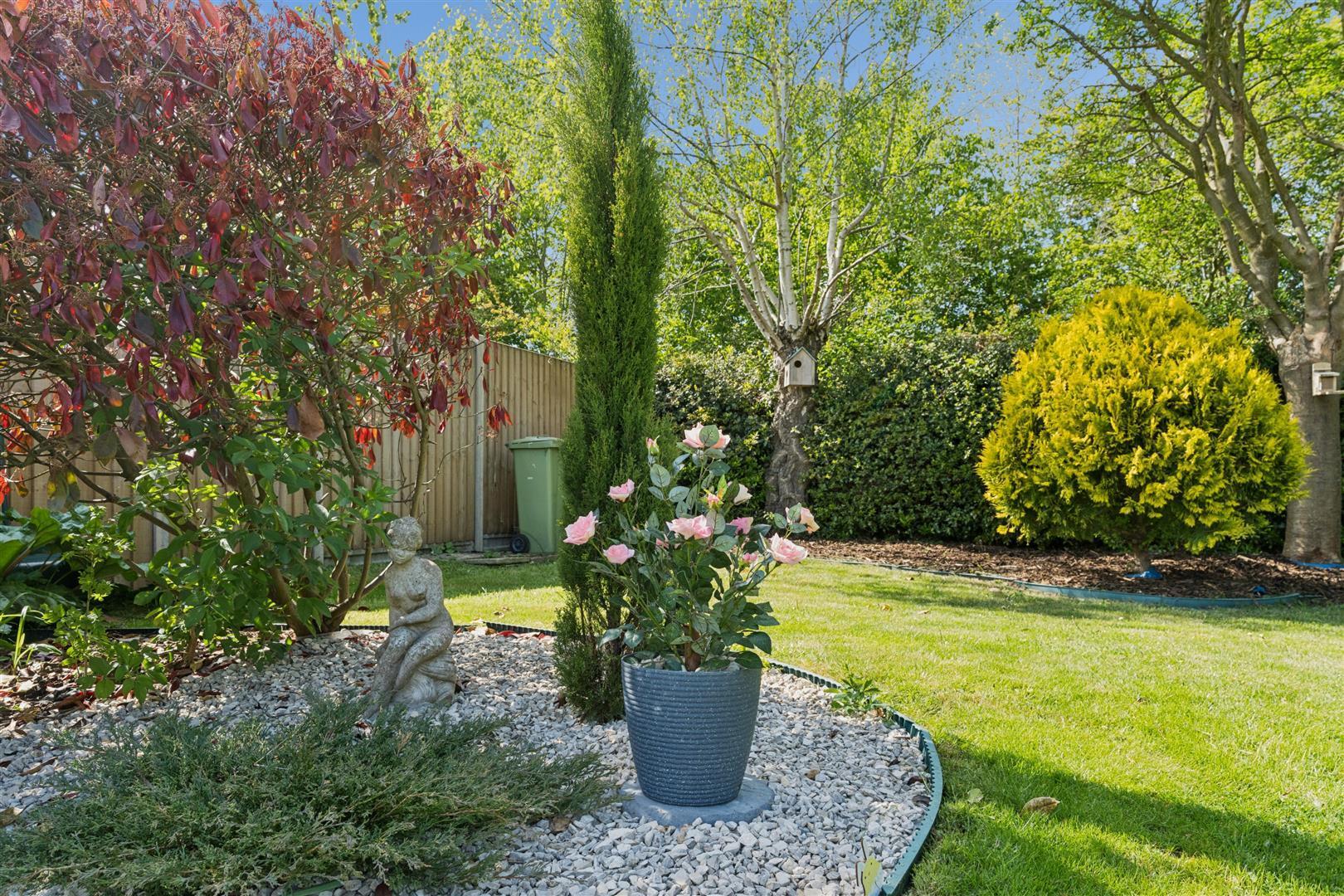 Whalley Drive, Bletchley, Milton Keynes Image 40