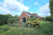 Lovers Lane, Farnham, GU10 photo 9