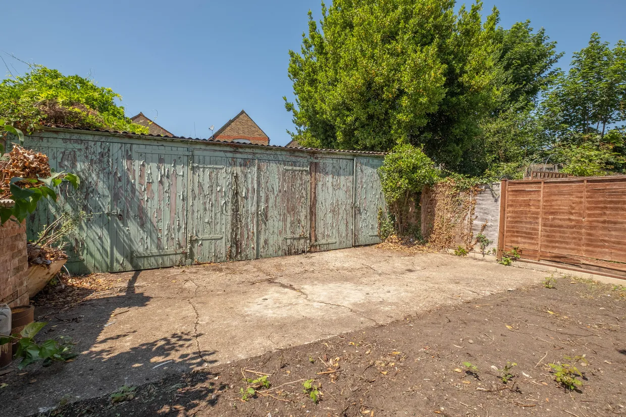 Albert Road, Kingston Upon Thames, KT1 photo 11