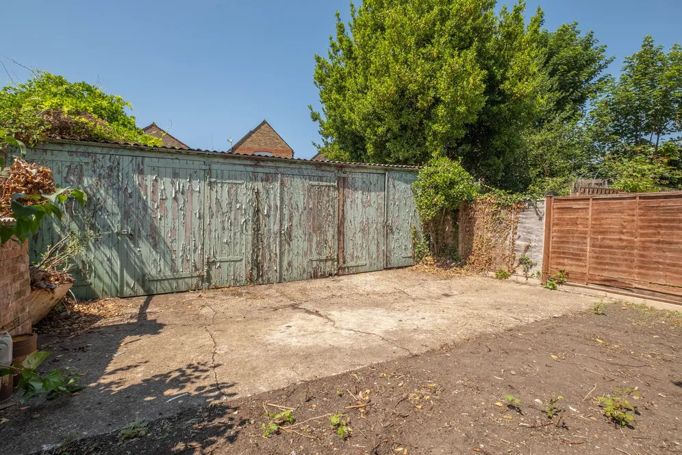 Albert Road, Kingston Upon Thames, KT1 photo 11