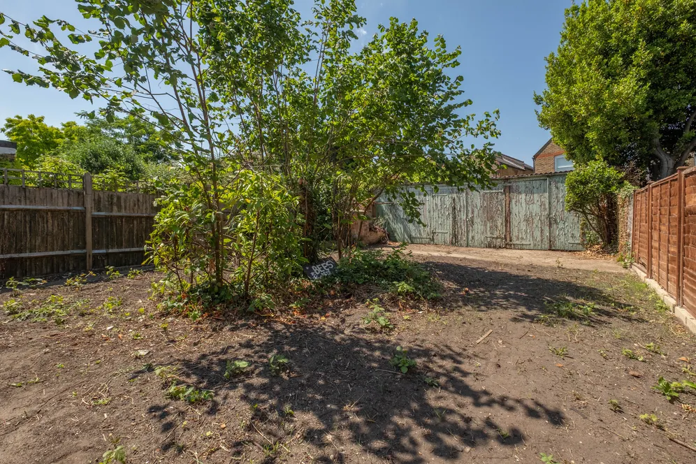 Albert Road, Kingston Upon Thames, KT1 photo 12