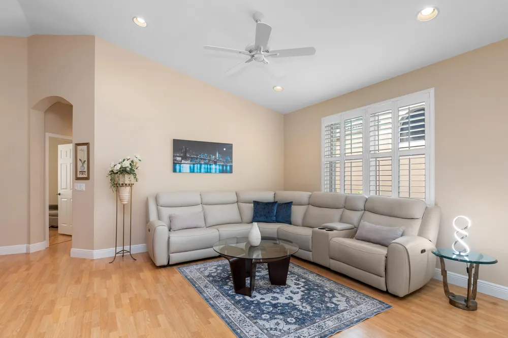 6657 Via Roma, Delray Beach, FL 33446