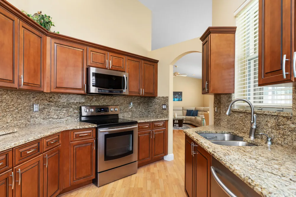 6657 Via Roma, Delray Beach, FL 33446