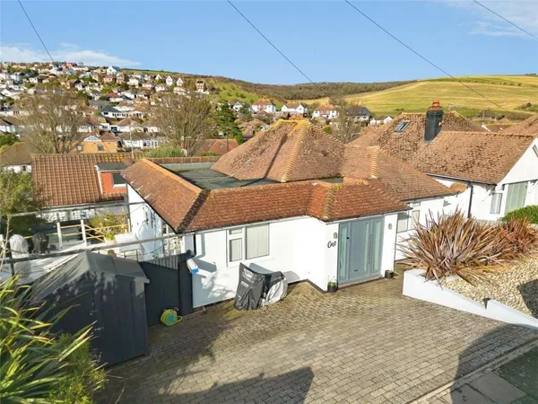 Edward Avenue, Saltdean BN2 8QJ