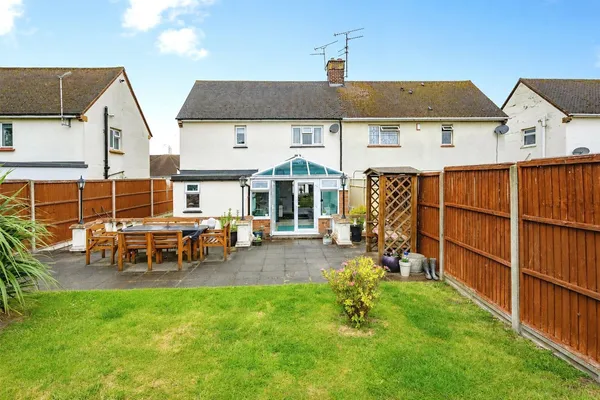 Beecroft Way, Dunstable, Bedfordshire...