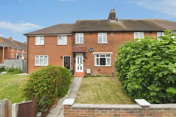 Harwich Road, Colchester, CO4 3DJ