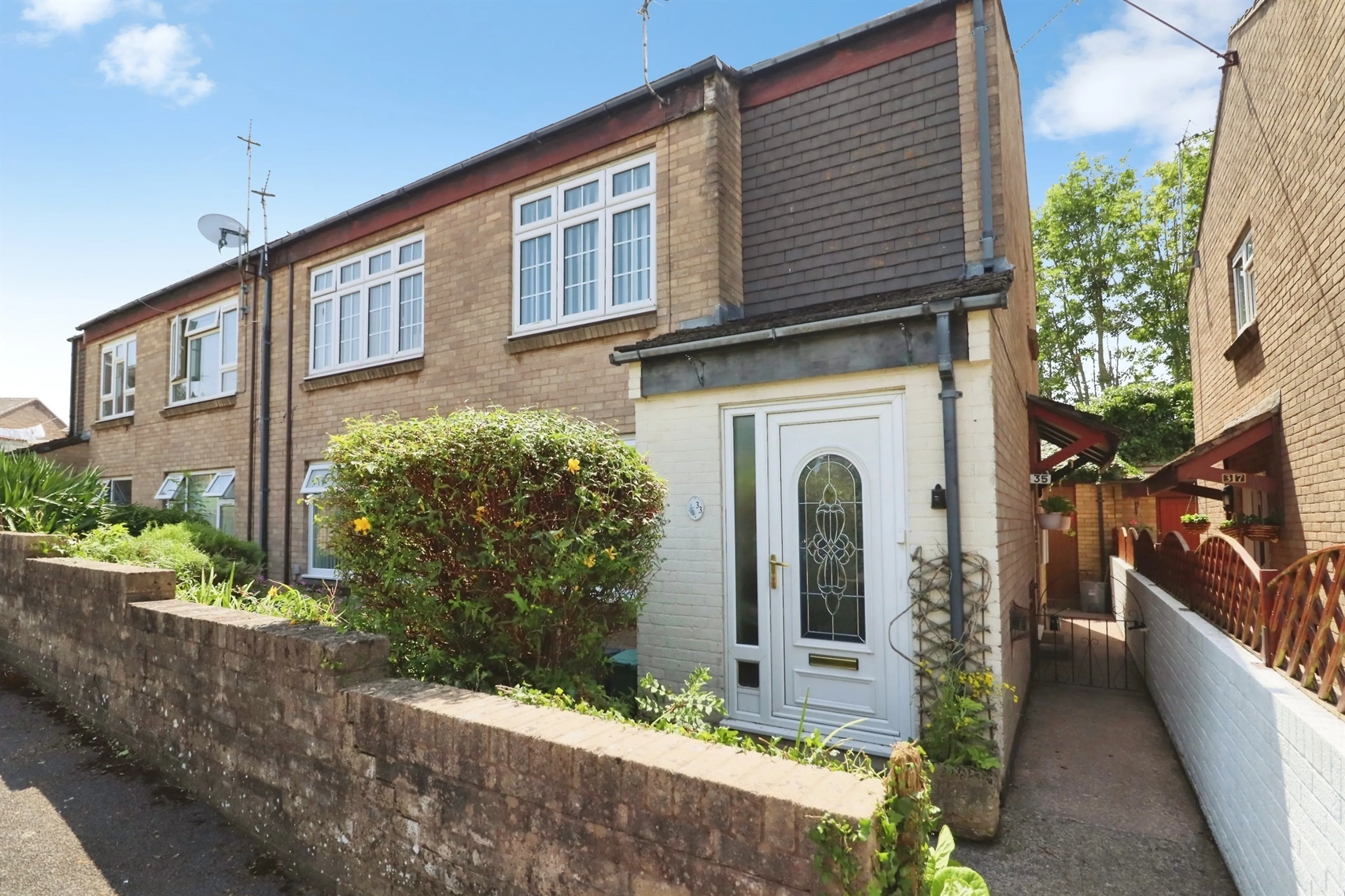 Property at Vincent Close, Barry