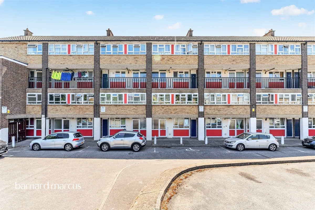 London Road, Mitcham